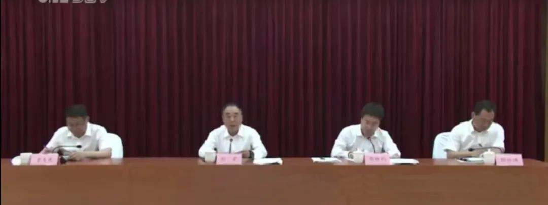大連市出租汽車(chē)協(xié)會(huì)代表行業(yè)作出承諾_出租車(chē)系統(tǒng)開(kāi)發(fā)_出租車(chē)軟件開(kāi)發(fā)_出租車(chē)app開(kāi)發(fā)